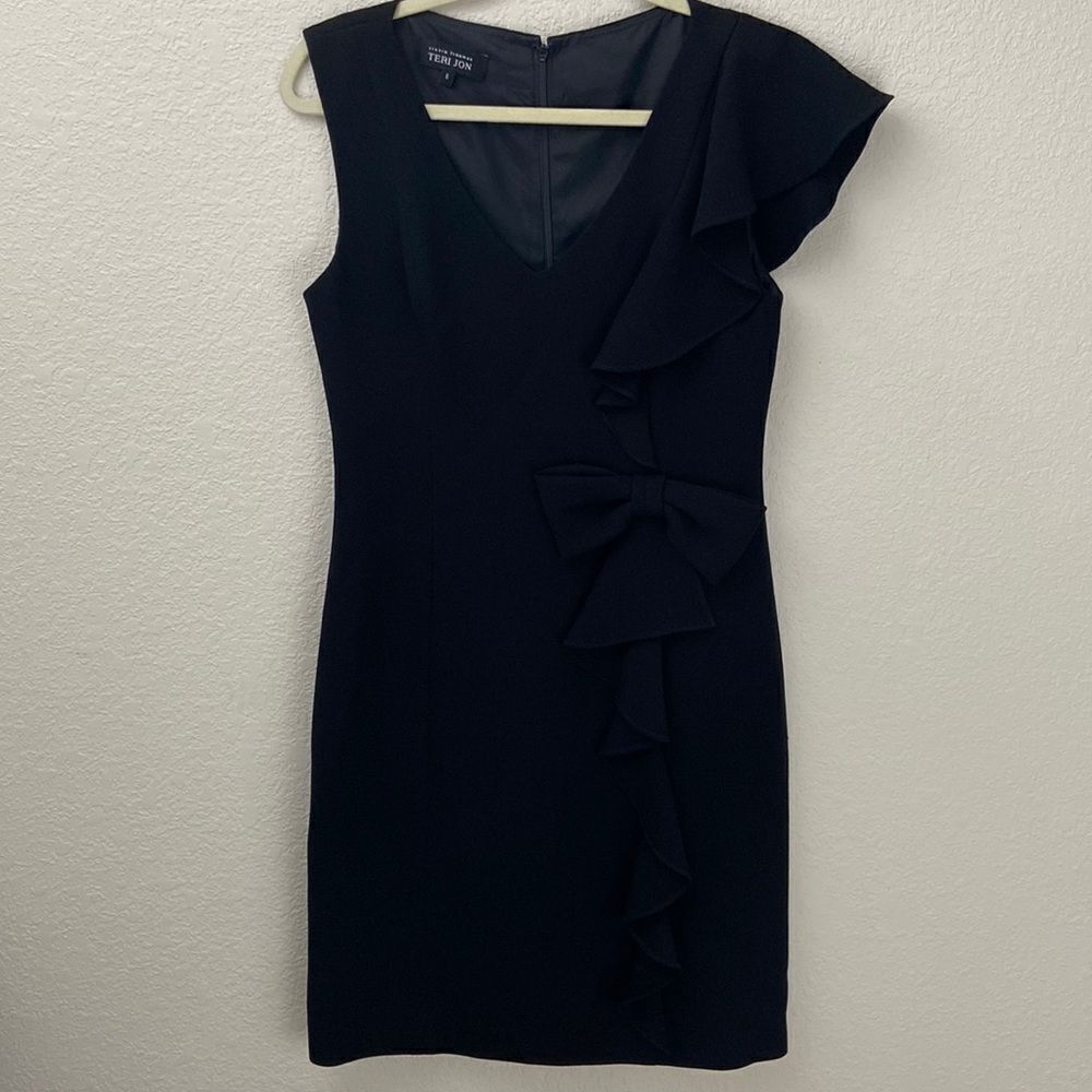 Rickie Freeman for Teri Jon Bow Tie Ruffle Front Black Dress size 6